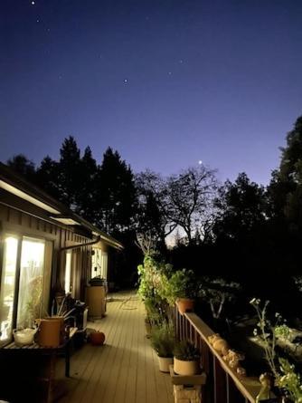 Ponderosa Creekside Retreat